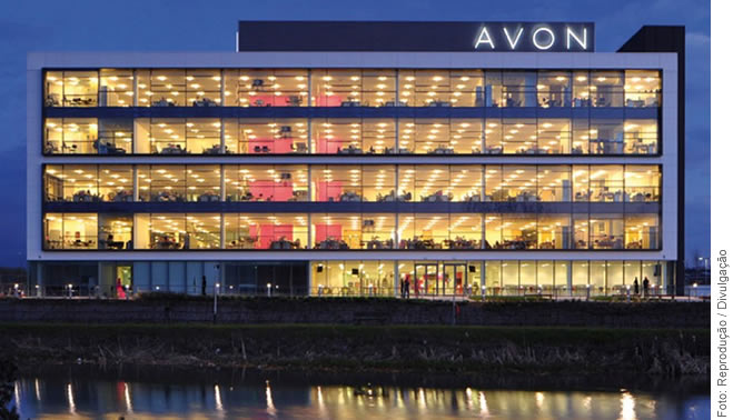 Avon também pode abrir lojas físicas no Brasil, diz Citi 