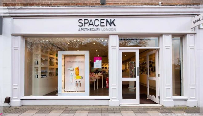 SpaceNK sai da China