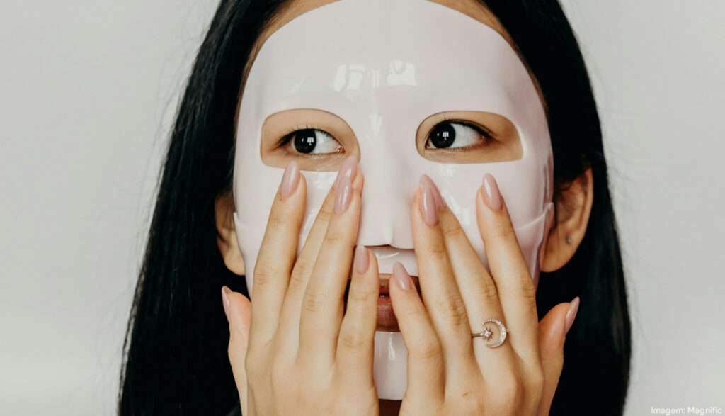 Máscaras de colágeno coreanas ganham espaço com efeito glow imediato