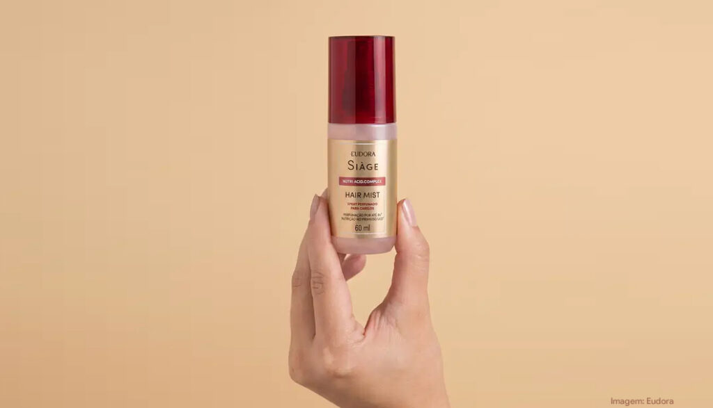 Eudora Siàge transforma fragrância viral em hair mist com ação nutritiva